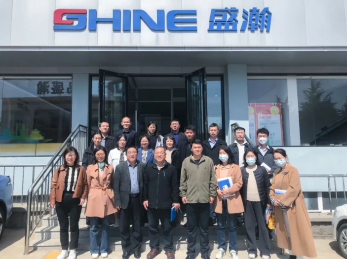 中國海洋大學化學化工學院包木太副院長蒞臨盛瀚，共謀合作機會！